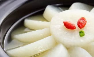 白酒加香菜,清热又祛湿,该怎么做 教你几个小妙招 轻松又健康