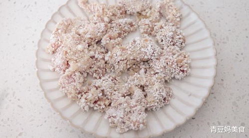 酥脆香嫩的盐酥鸡 腌制与裹粉两大秘方，成就难以形容的酥脆口感